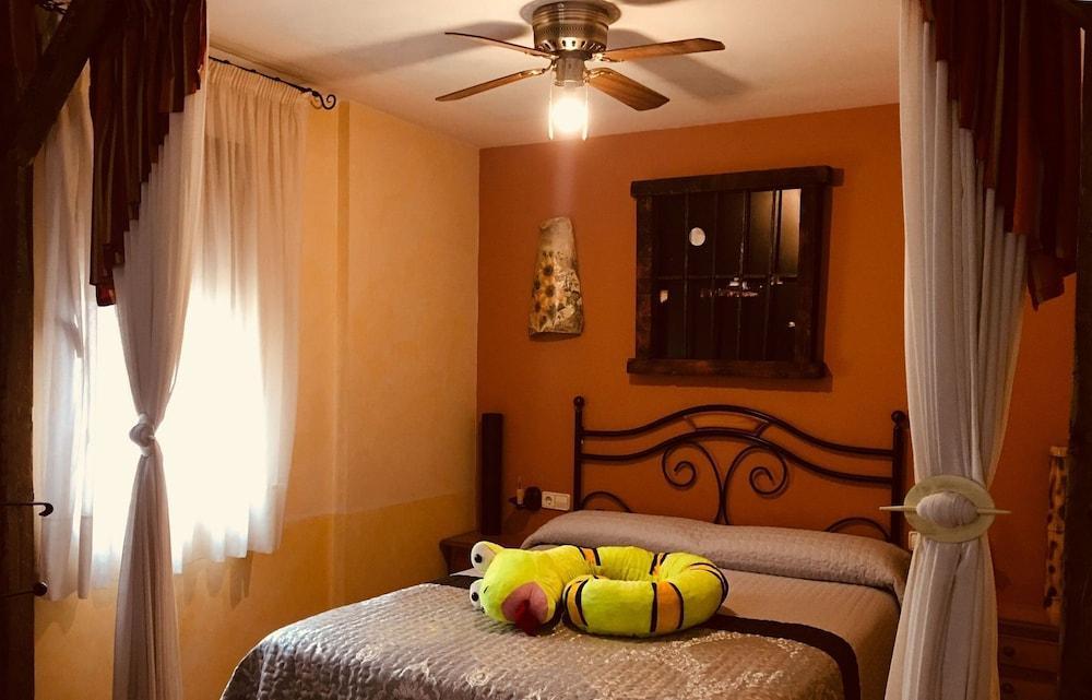 Hotel Hospederia Zacatin Алькала-ла-Реаль Экстерьер фото